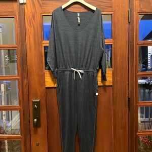 Vuori lux jumpsuit - long sleeve, dream knit